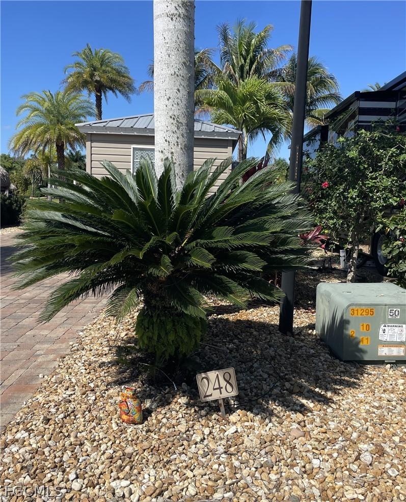 5230 Pineland Daisy Tr., Fort Myers, FL 33905