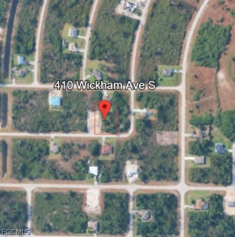 410 Wickham Ave., Lehigh Acres, FL 33974