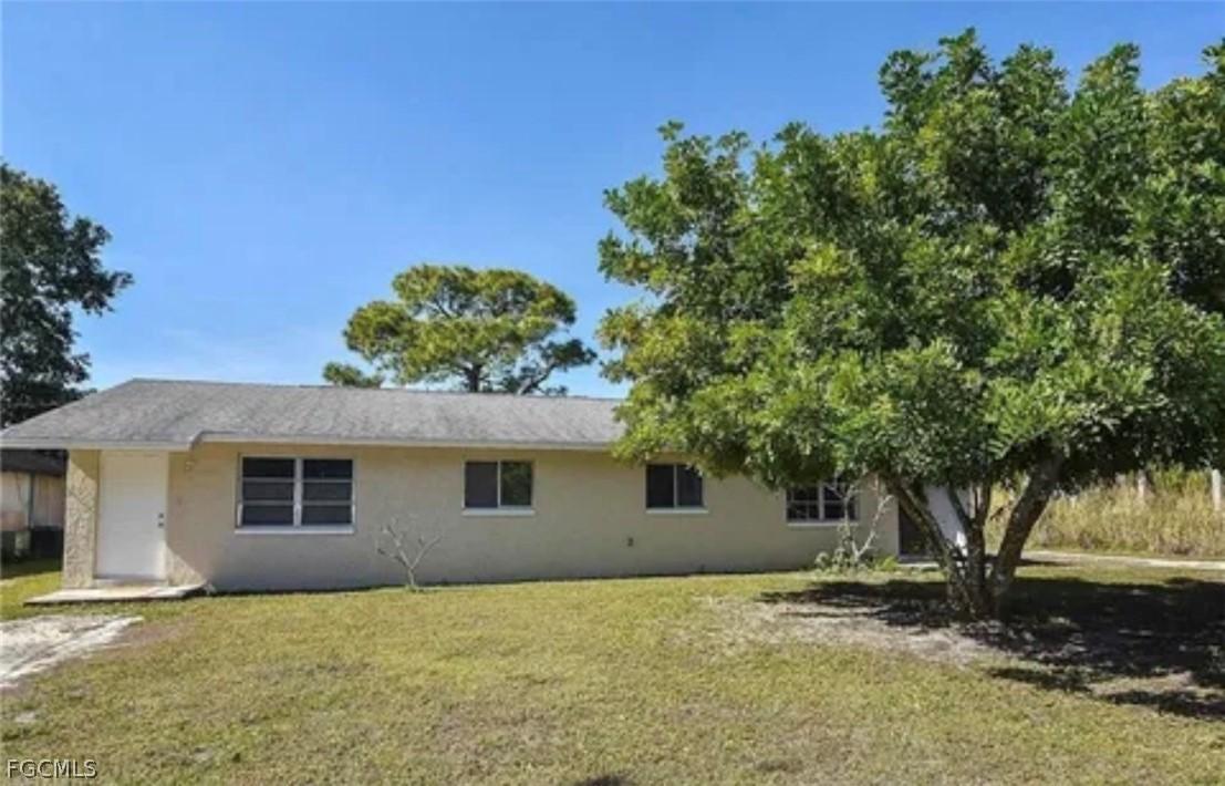 2173 / 2175 Twin Brooks Rd., North Fort Myers, FL 33917