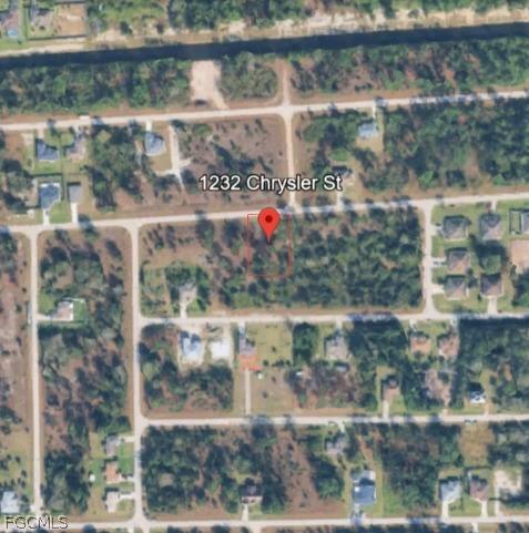 1232 Chrysler St., Lehigh Acres, FL 33974