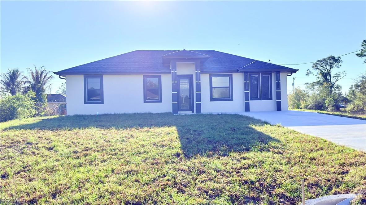 1243 Buell Ave., Fort Myers, FL 33913