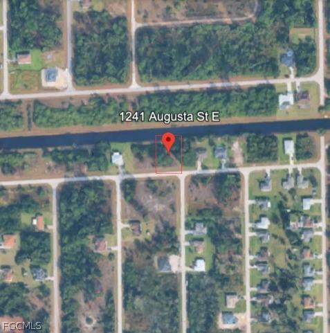 1241 Augusta St., Lehigh Acres, FL 33974
