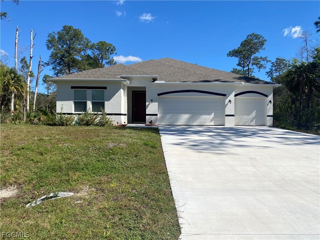 1704 Greenwood Ave., Lehigh Acres, FL 33972