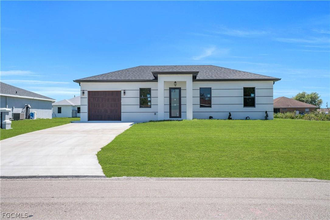 2715 59th St., Lehigh Acres, FL 33971