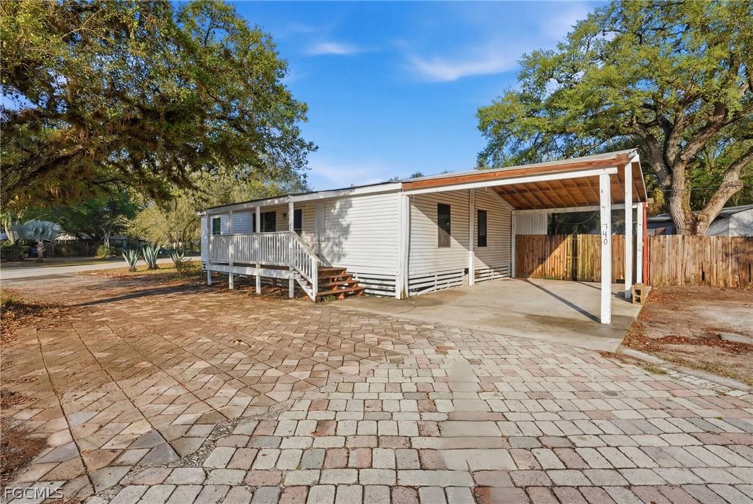 740 Bennett Ave., Labelle, FL 33935