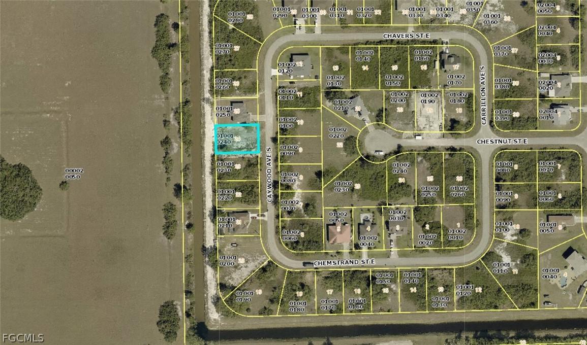 422 Caywood Ave., Lehigh Acres, FL 33974