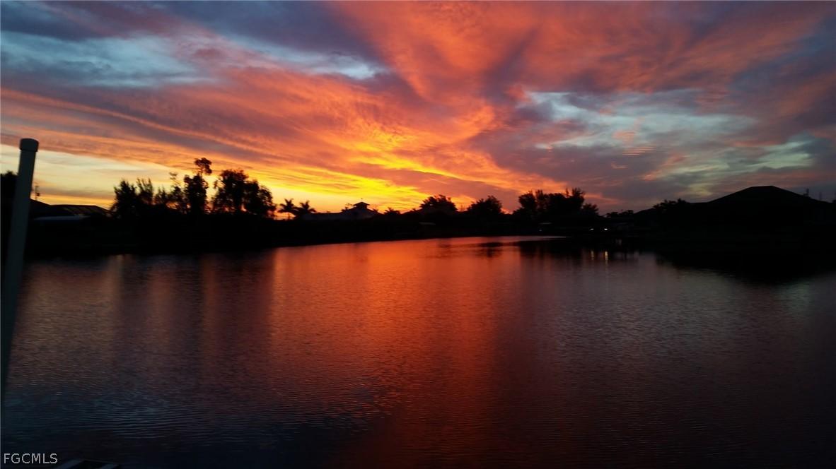 1019 NW 42nd Pl., Cape Coral, FL 33993