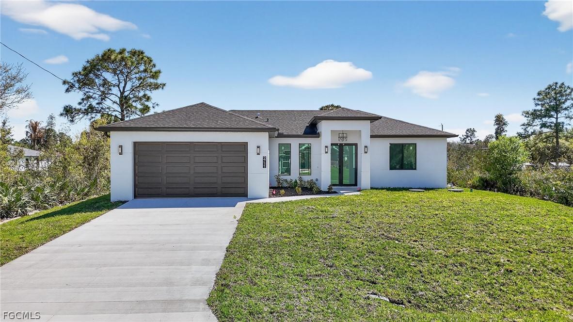 2711 39th St., Lehigh Acres, FL 33971
