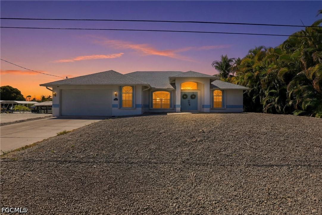 3715 Manatee Dr., St James City, FL 33956