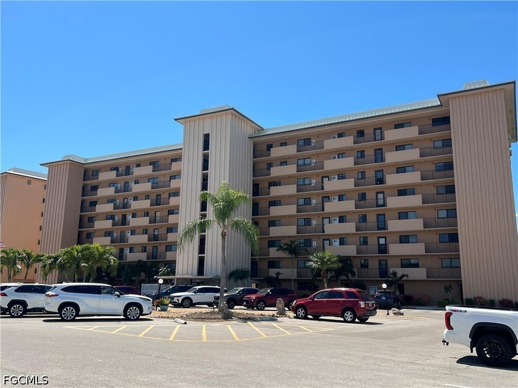 4260 SE 20th Pl. #801, Cape Coral, FL 33904