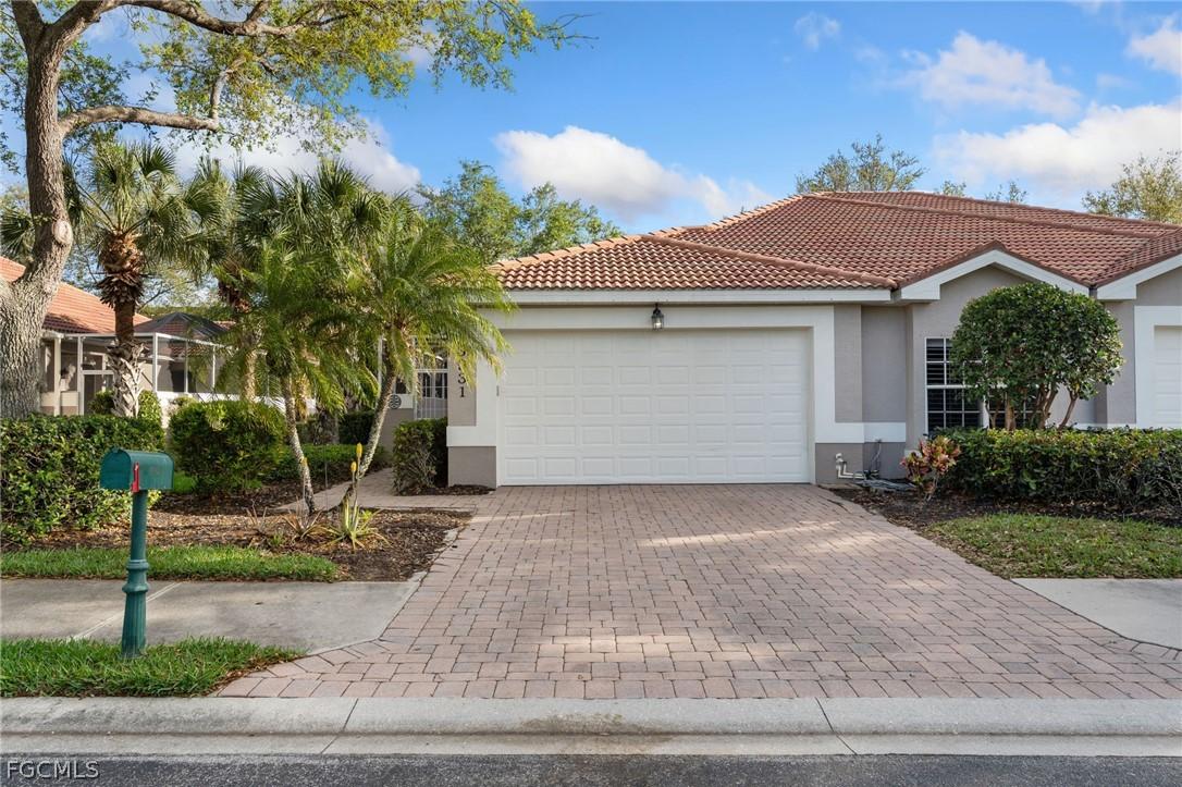 3931 Recreation Ln., Naples, FL 34116