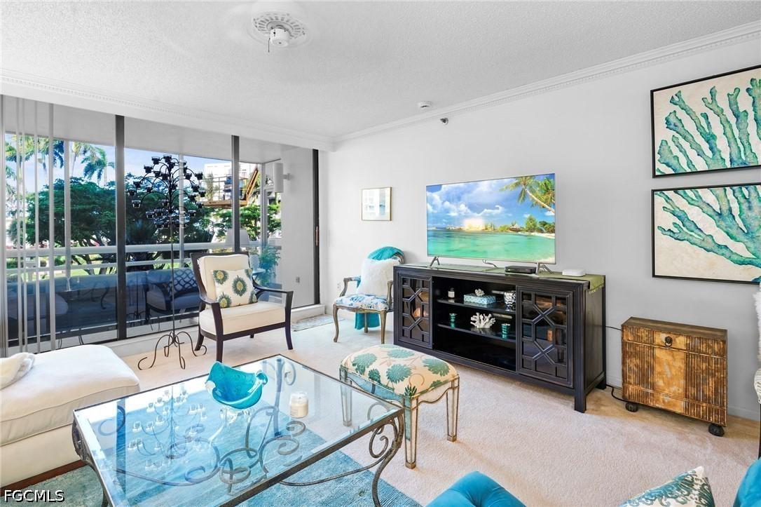 3100 Gulf Shore Blvd. #104, Naples, FL