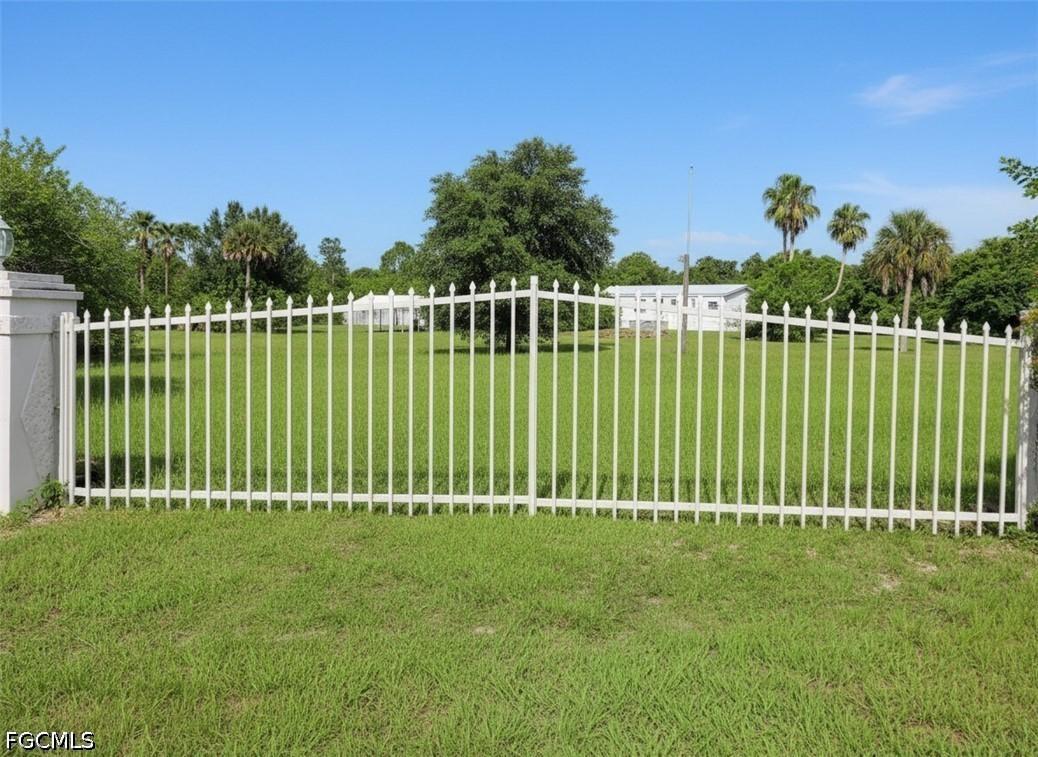 4555 Pioneer 16th St., Clewiston, FL 33440