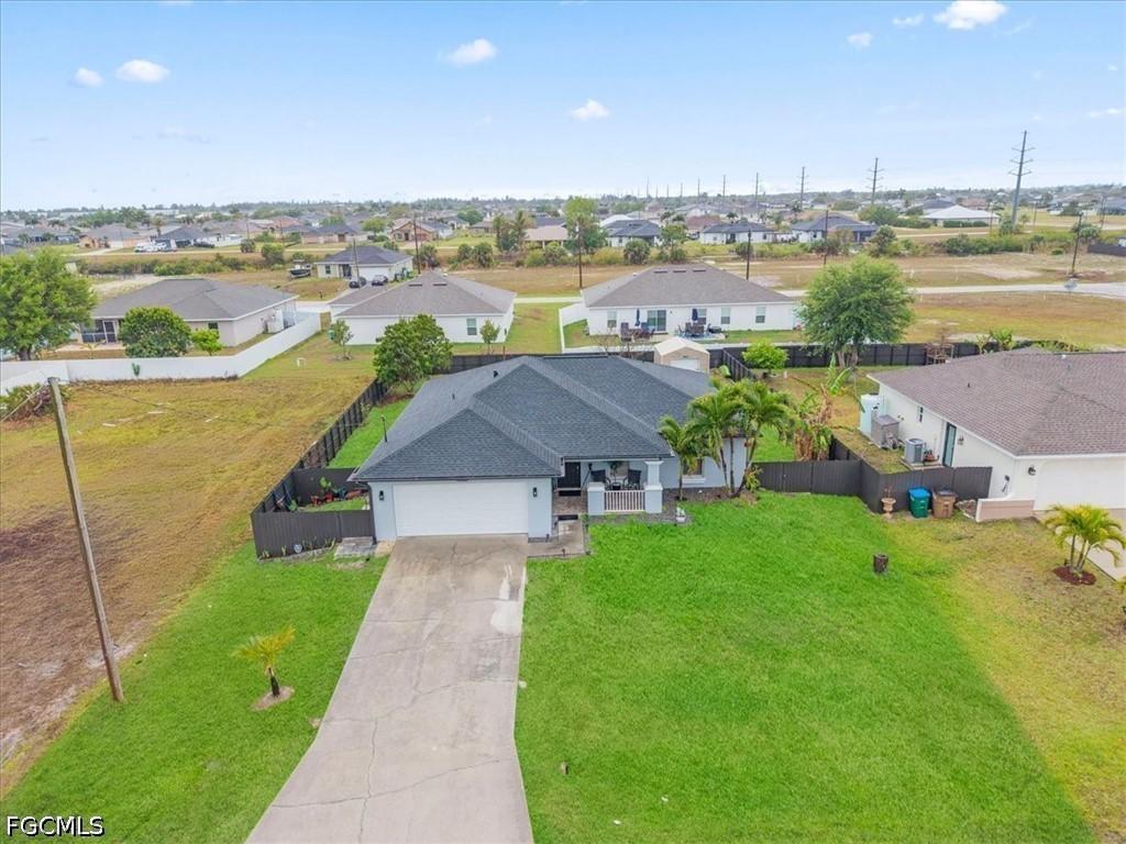 2304 NW 7th St., Cape Coral, FL 33993