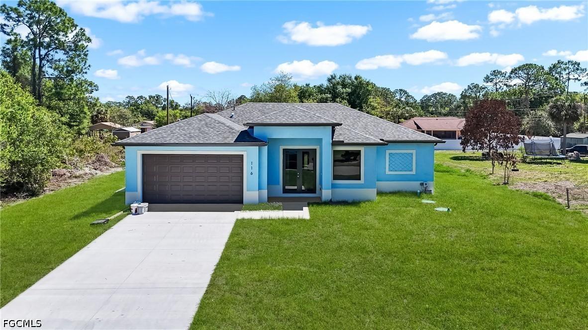 116 Mcarthur Ave., Lehigh Acres, FL 33936