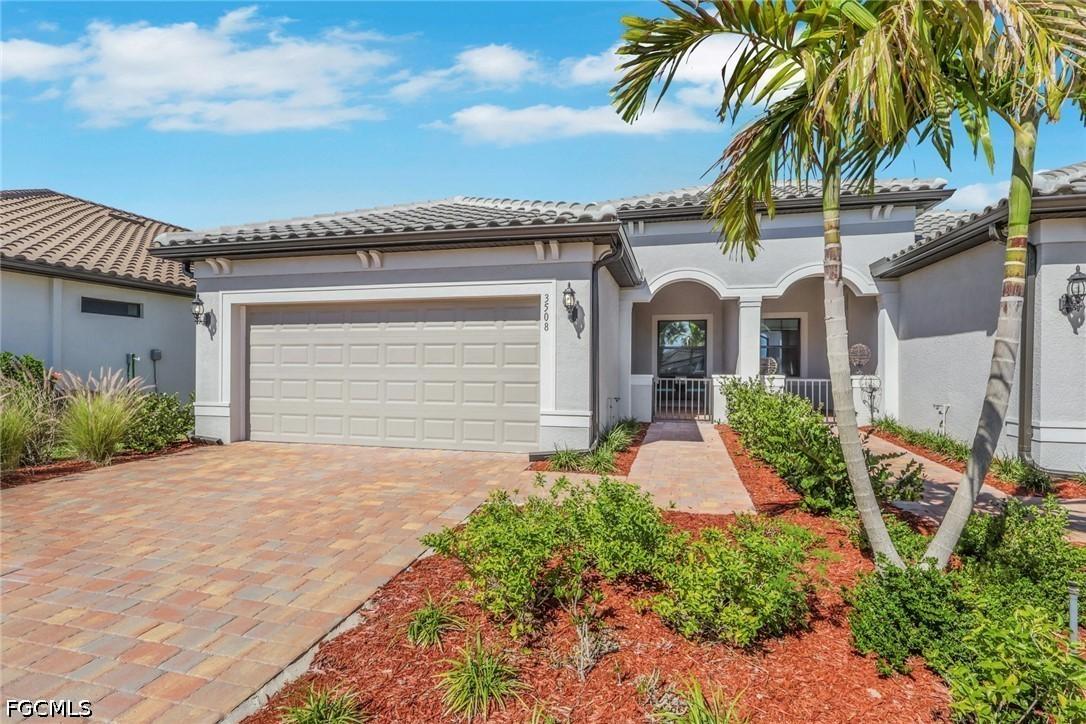 3508 Stoneville Dr., Alva, FL 33920