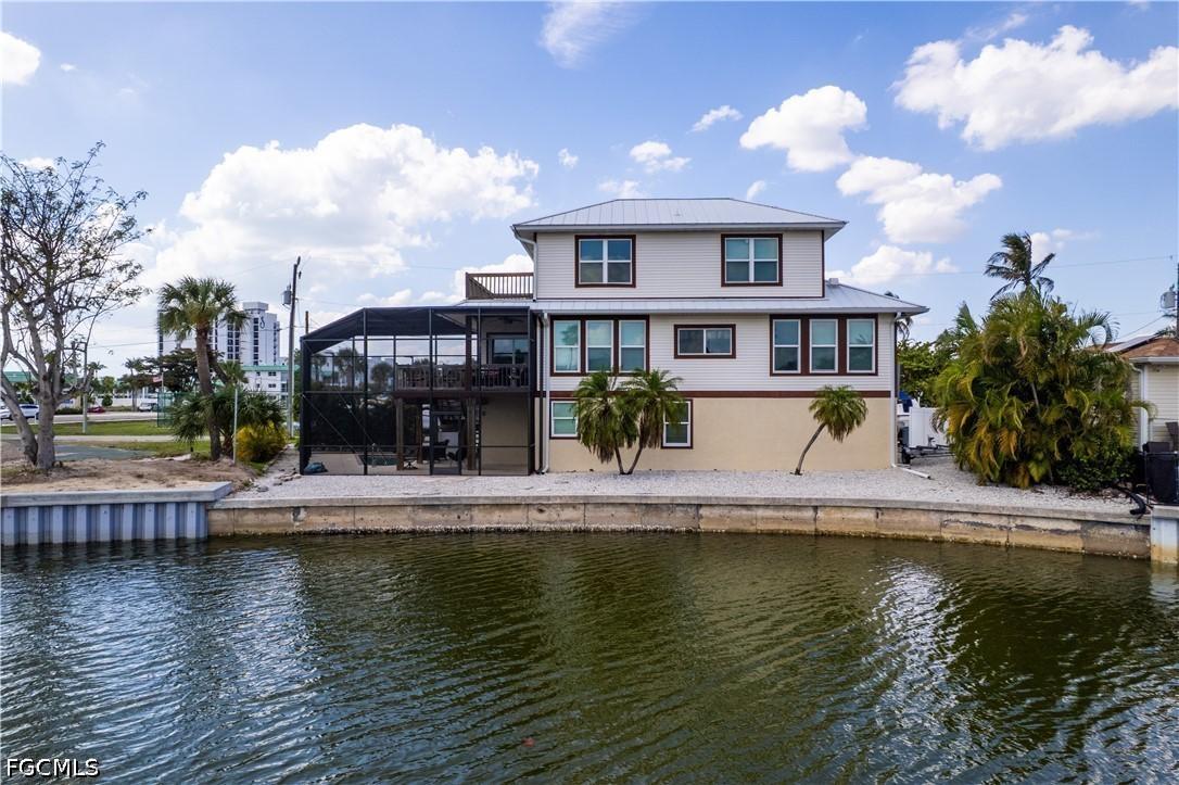 90 Ibis St., Fort Myers Beach, FL 33931