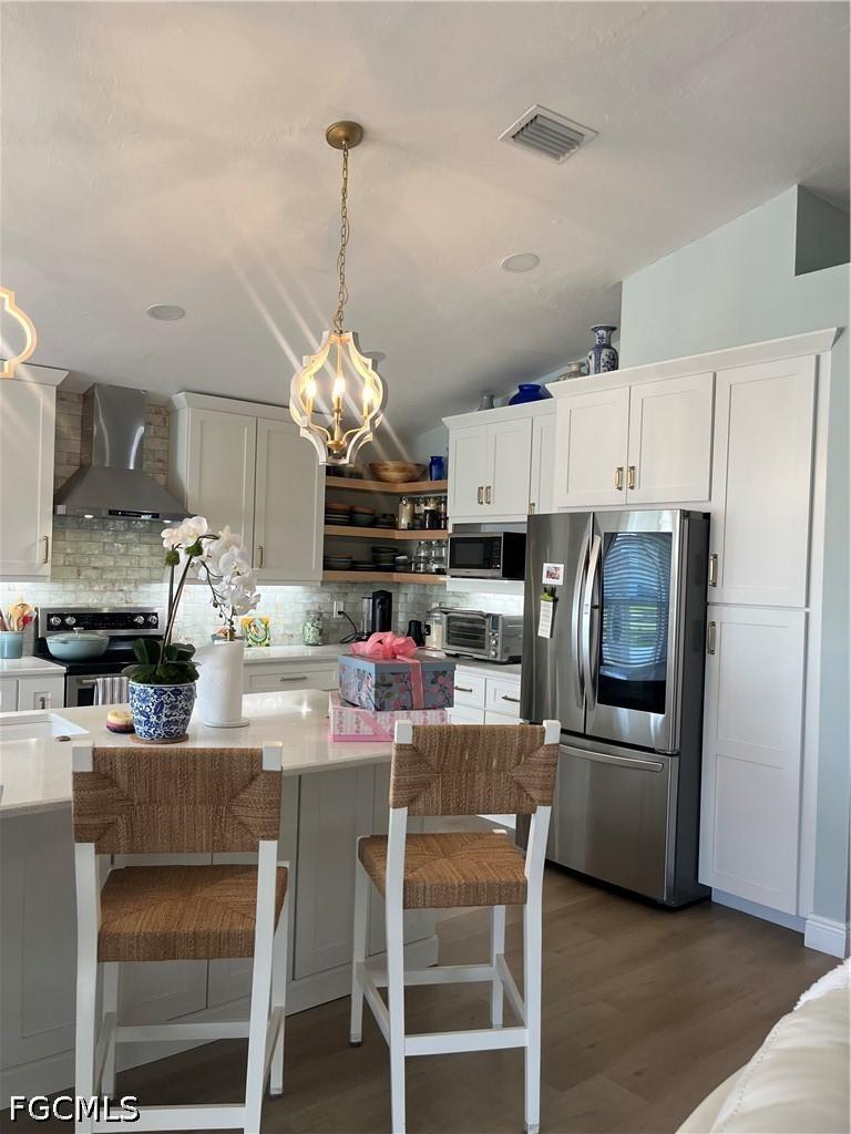 17540 Fan Palm Ct., North Fort Myers, FL 33917