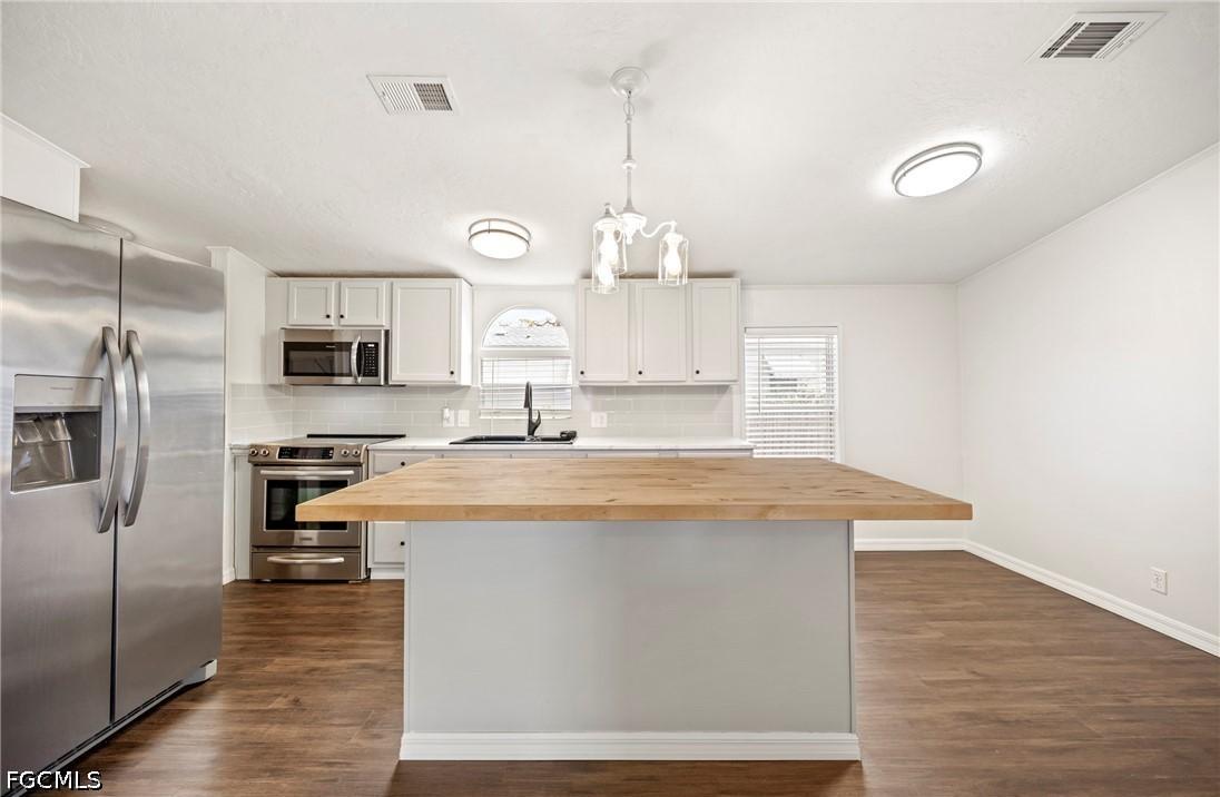 12940 Rebecca St., Fort Myers, FL 33908