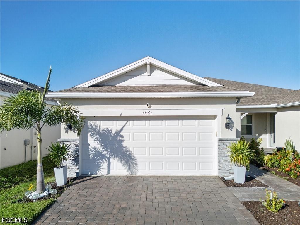 1845 Spring Shower Cir., Kissimmee, FL 34744