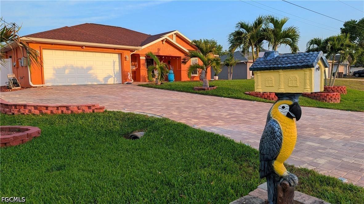 2907 NW 5th Pl., Cape Coral, FL 33993