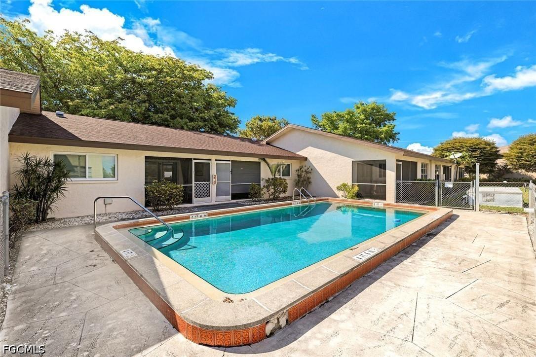 4611 SE 5th Pl. #6, Cape Coral, FL 33904