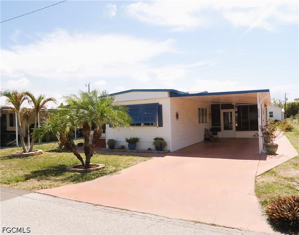 5020 Forest Park Dr., North Fort Myers, FL 33917