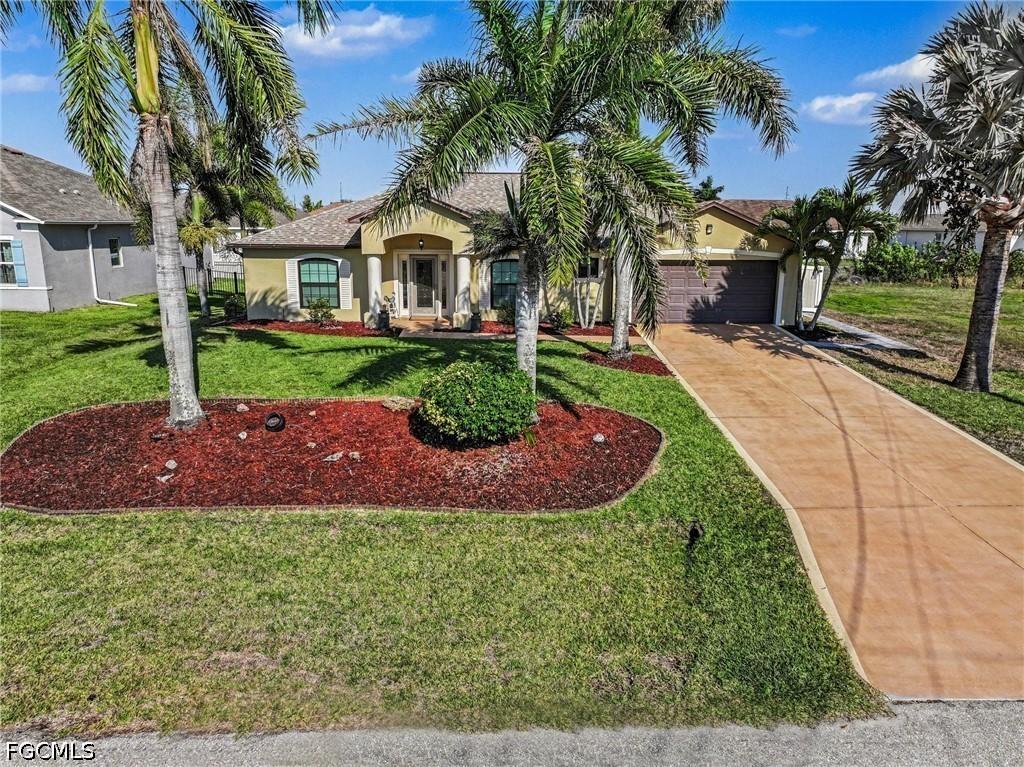 211 NW 26th Ave., Cape Coral, FL 33993