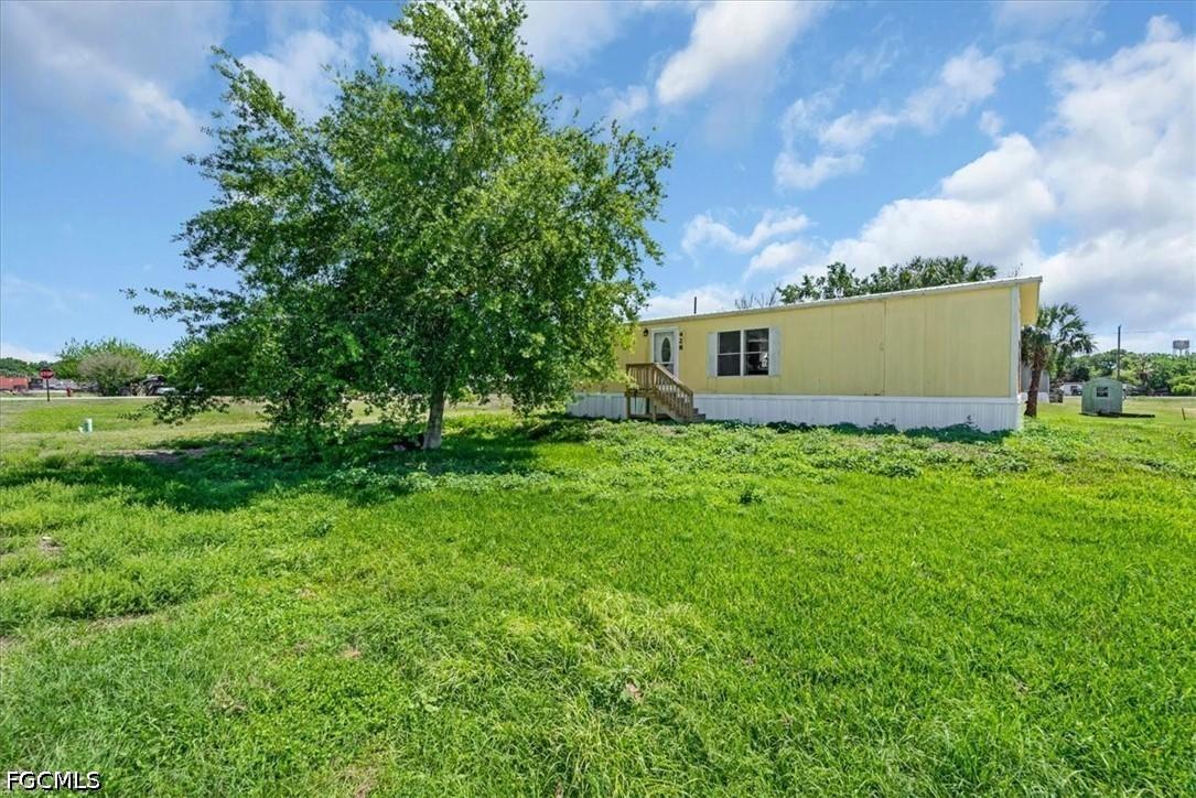 428 Avenue D, Moore Haven, FL 33471