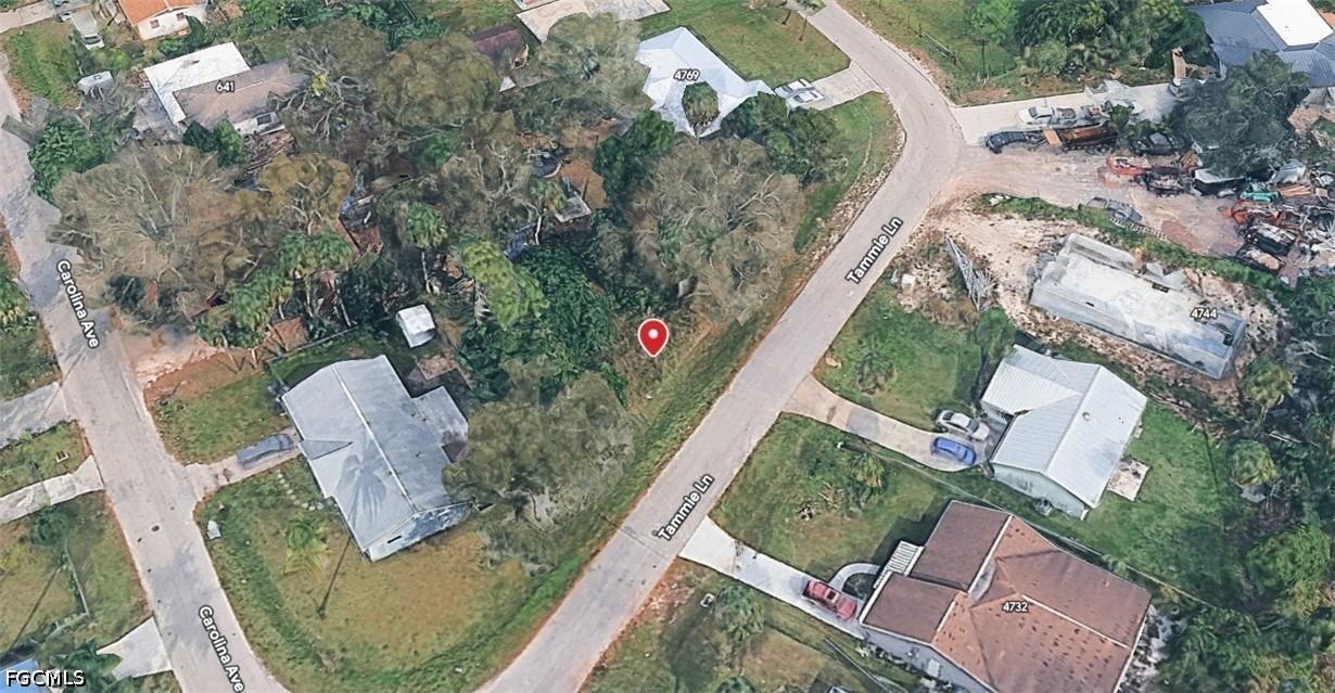 4737 Tammie Ln., Fort Myers, FL 33905