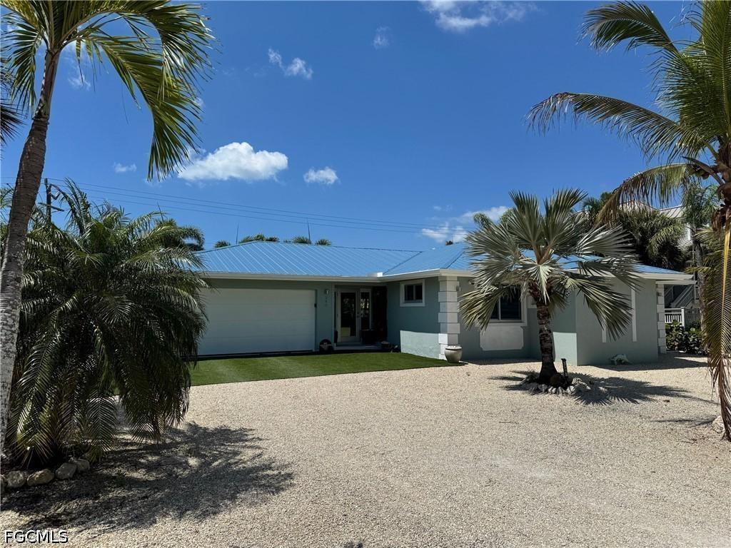 240 Southwinds Dr., Sanibel, FL 33957