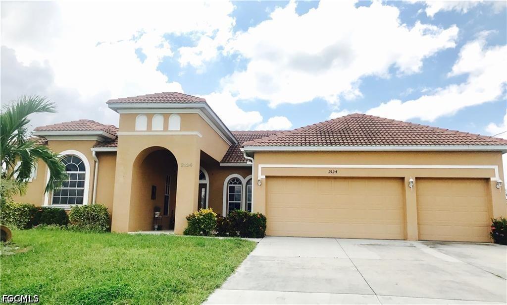 2124 Skyline Blvd., Cape Coral, FL 33991