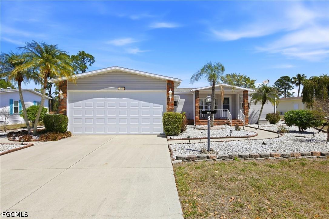 19868 Frenchmans Ct., North Fort Myers, FL 33903