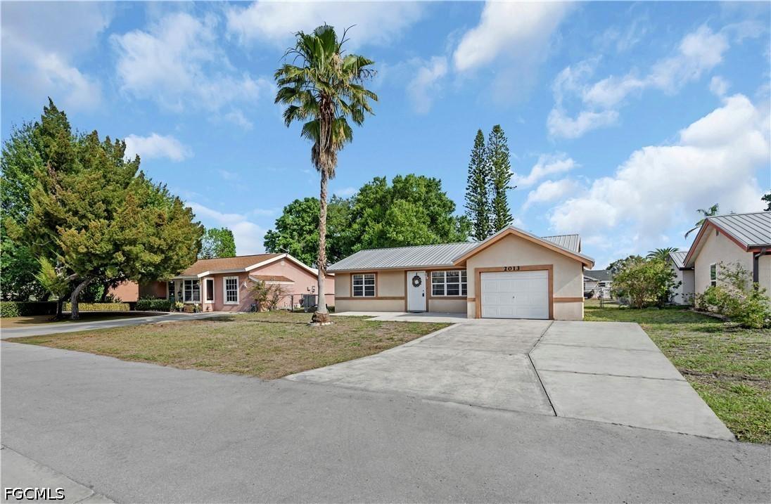 2013 Clipper Ter., Labelle, FL 33935