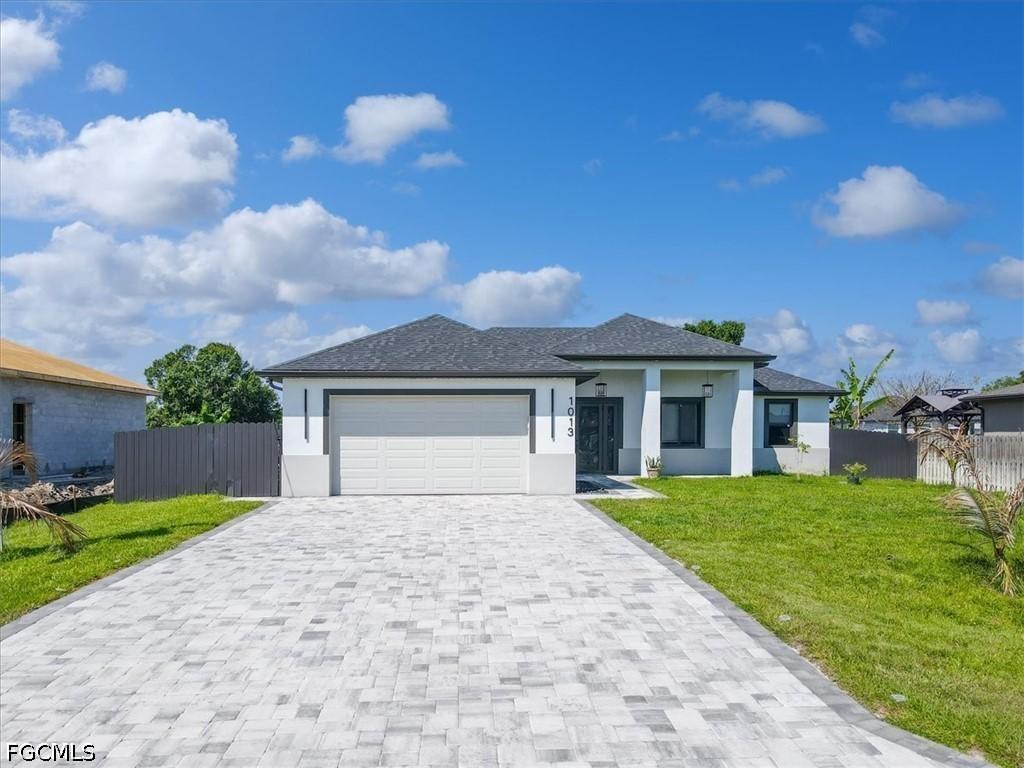 1013 Chaplin Ave., Lehigh Acres, FL 33971