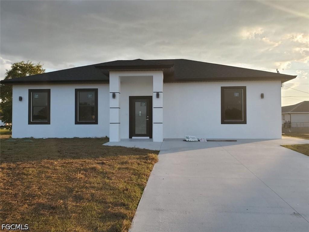 3931 Sunset Rd., Lehigh Acres, FL 33971