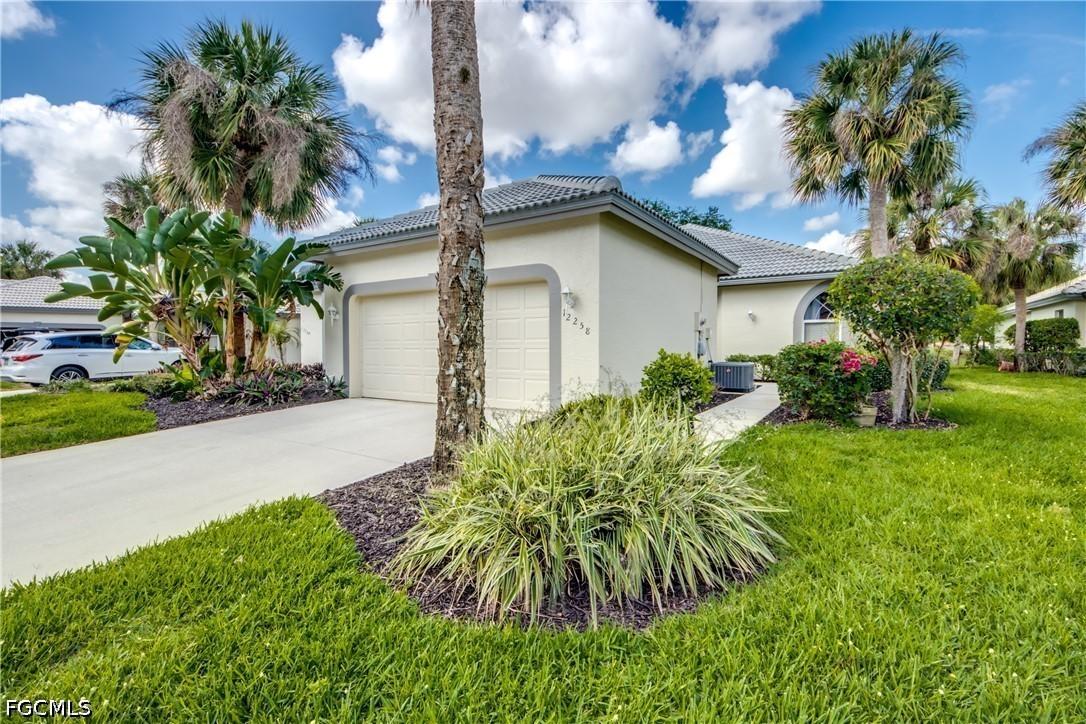 12258 Championship Cir., Fort Myers, FL 33913
