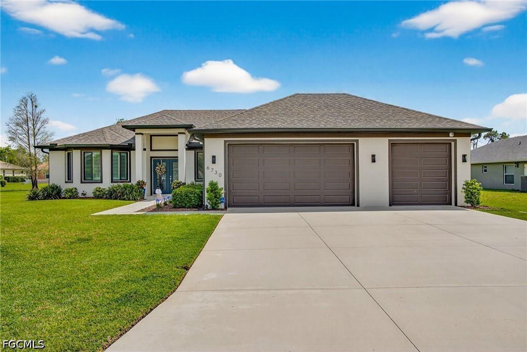 6730 Eagle Tree Ct., North Fort Myers, FL 33917