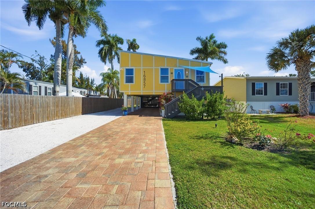 16857 Windcrest Dr., Fort Myers, FL 33908