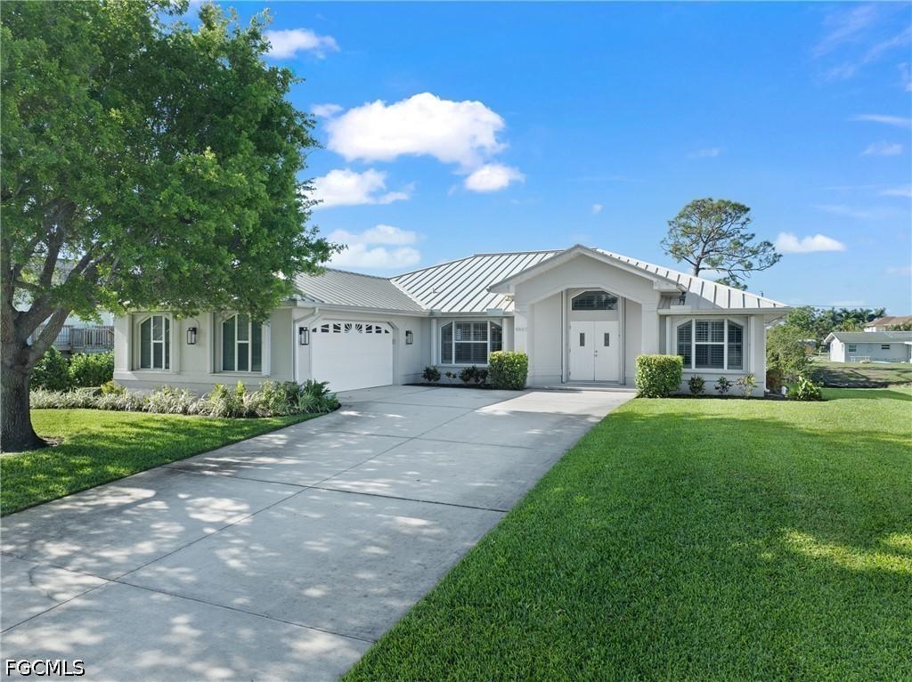 4955 Mederia Ln., Estero, FL 33928