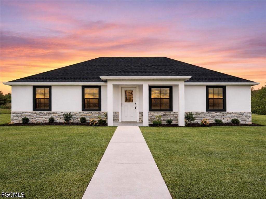 3707 E 16th St., Lehigh Acres, FL 33972