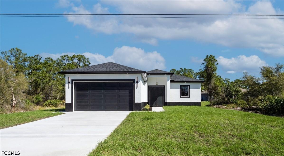 855 Calumet St., Lehigh Acres, FL 33974