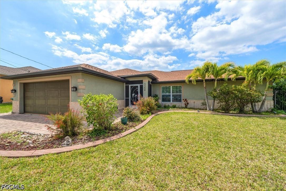 4548 SW 16th Pl., Cape Coral, FL 33914