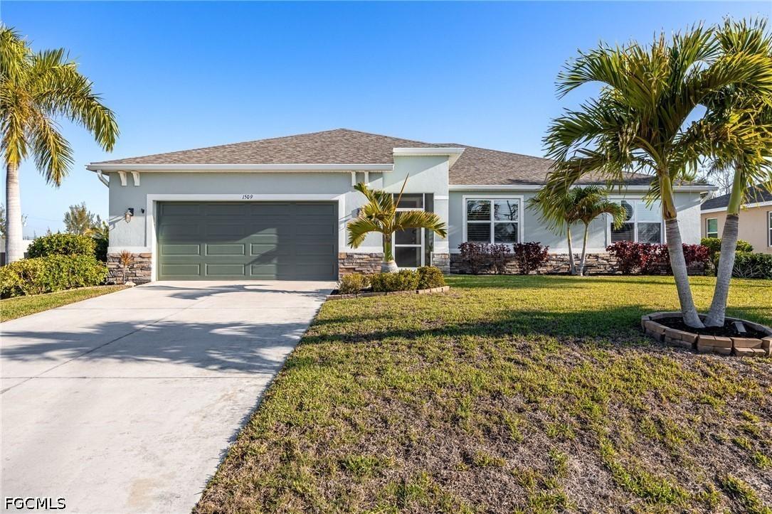 1509 NE 35th Ter., Cape Coral, FL 33909