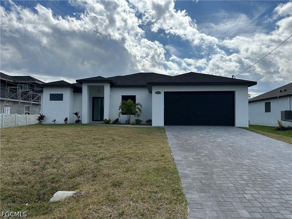 3516 SW 3rd St., Cape Coral, FL 33991