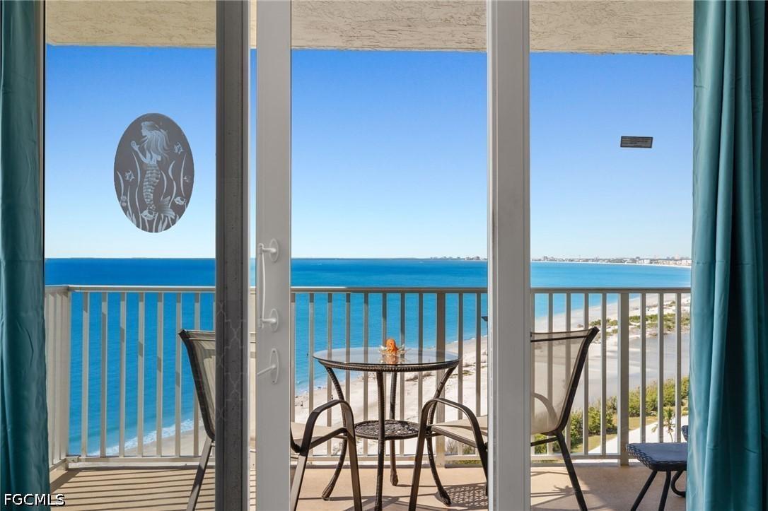 7330 Estero Blvd. #1104, Fort Myers Beach, FL 33931