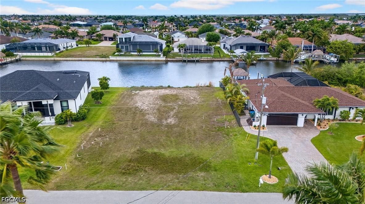 2856 SW 26th Pl., Cape Coral, FL 33914