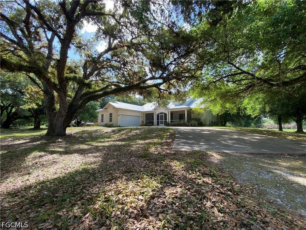 20100 Langford Rd., Alva, FL 33920