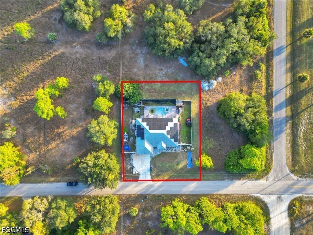 2402 E 14th St., Lehigh Acres, FL 33972