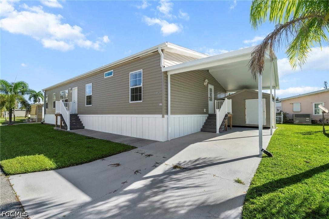 24 Red Poinciana Dr., Fort Myers, FL 33908